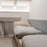 Dimora Tra Le Mura Apartment