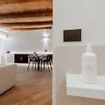 Apartment Dimora Tra Le Mura *