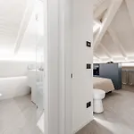 Dimora Tra Le Mura Apartment