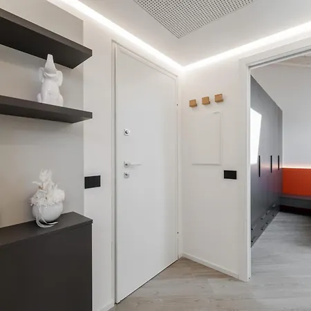 Dimora Tra Le Mura Apartment *